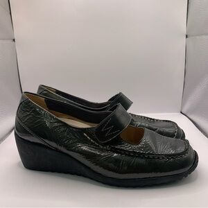 Wolky Mary Janes Women's 39 Pewter Gray Patent Leather Wedge Platform Shoe US8.5